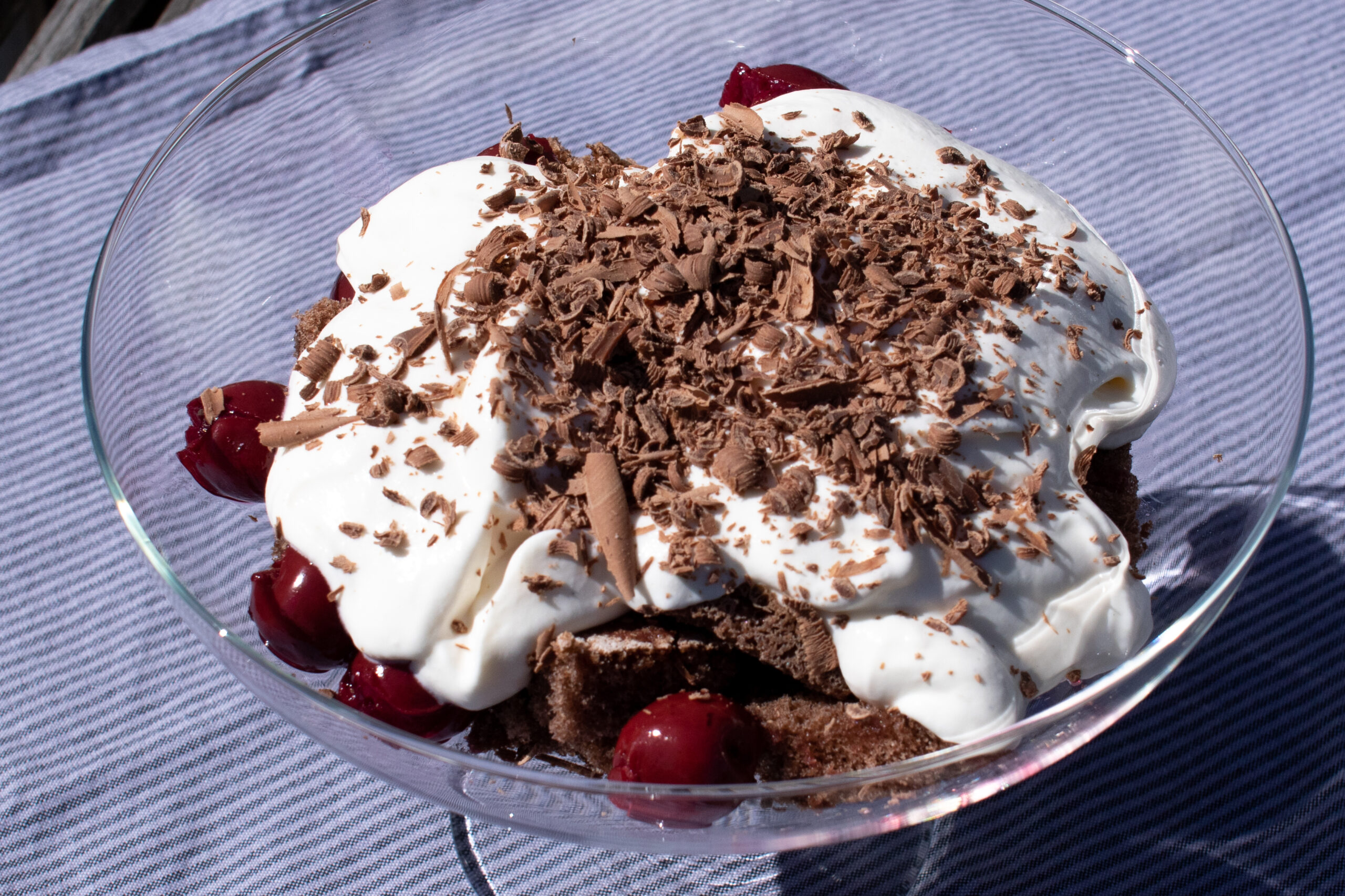 Schwarzwälder Kirsch Crumble – Kochen und Grillen